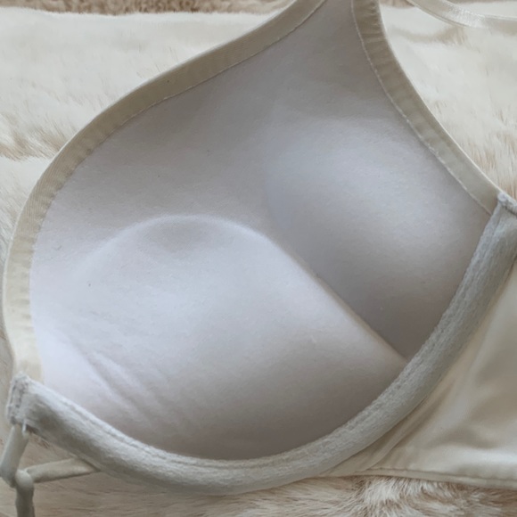 32B Bombshell Push-Up Bra Solid White Satin Smooth Miraculous Bra - Picture 6 of 11